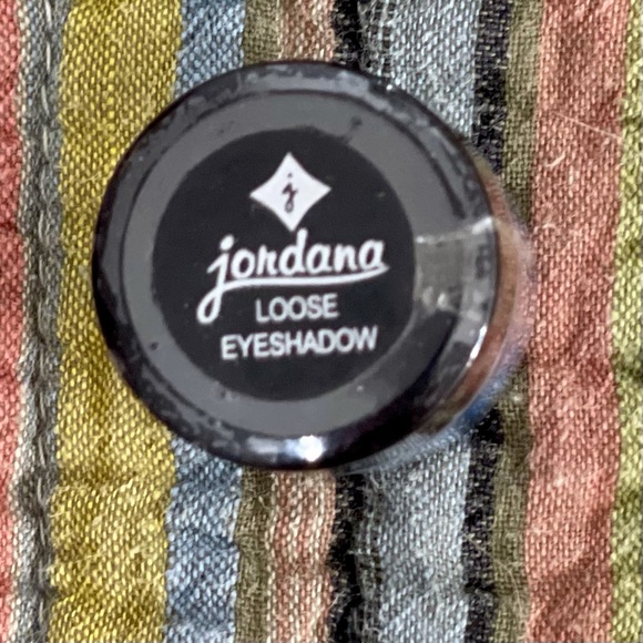 Jordana Loose Eyeshadow Bay Blue - Picture 3 of 6